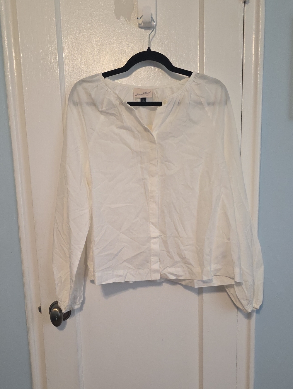 Universal Thread White Peasant Blouse
